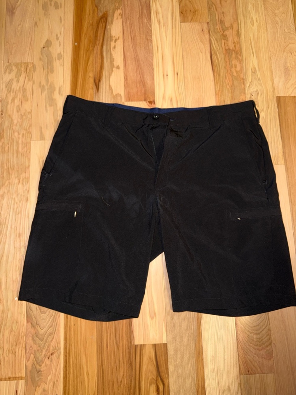 Izod Golf Black Waistband Performance Shorts